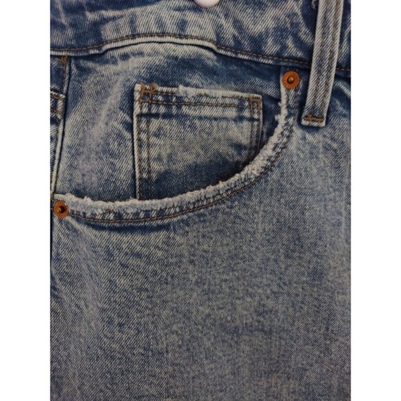 Universal Thread High-Waisted Denim Skirt With Front Slit Size 17 Light Wash - Picture 4 of 10